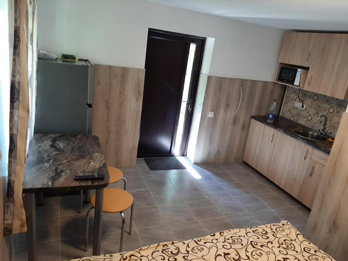 Rooms For Rent Panevezys Luaran gambar