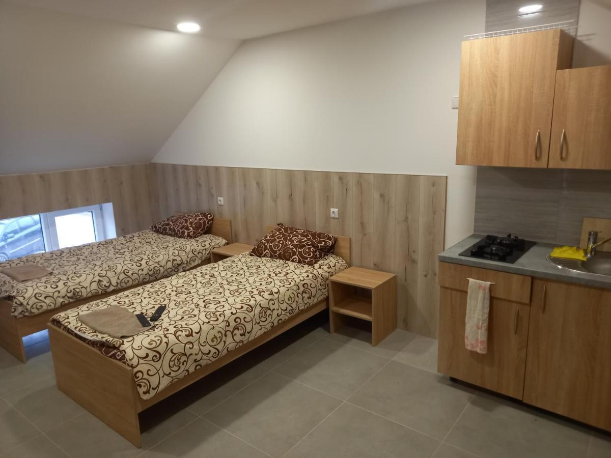 Rooms For Rent Panevezys Luaran gambar
